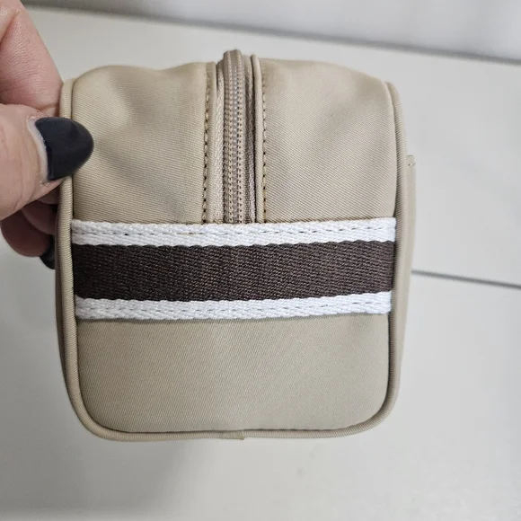 Coach pouch/ small dop kit - tan - Picture 4 of 6